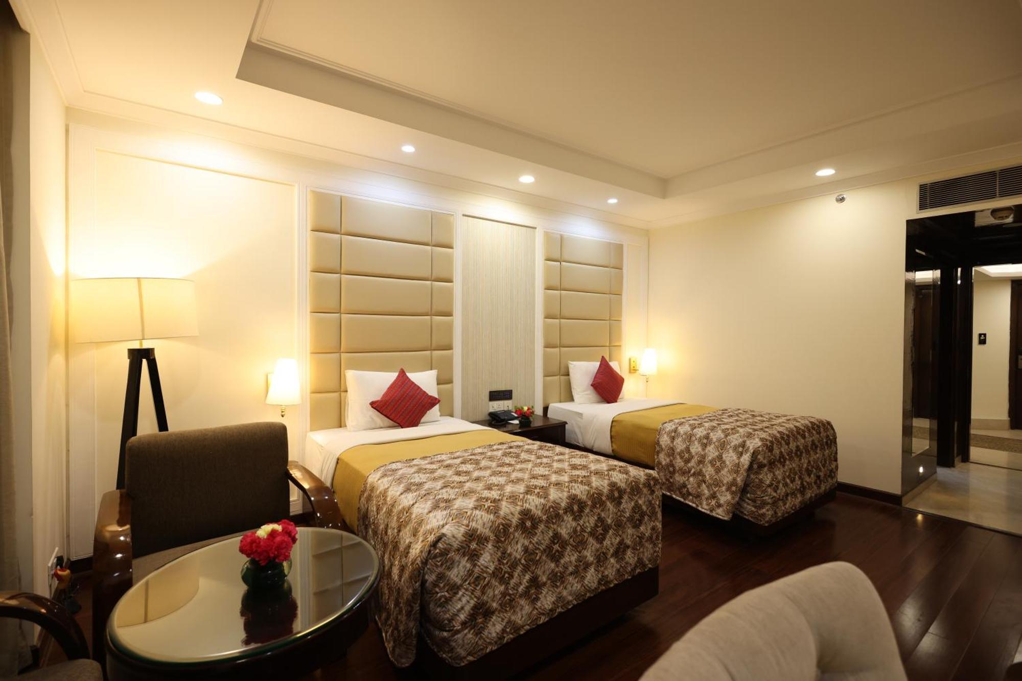 Hotel Samrat, New Delhi Exterior photo